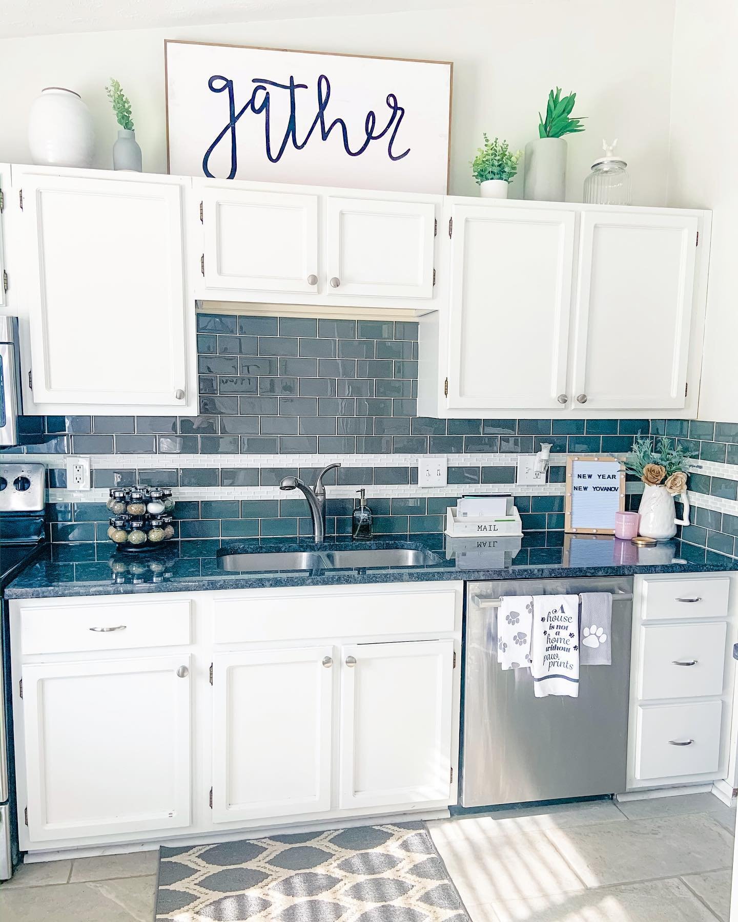 19 Creative Decor Ideas Above Kitchen Cabinets for Cooking Lovers