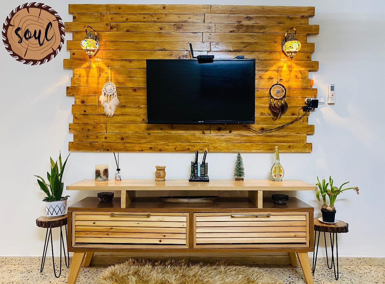 15 Stunning Decor Ideas Above TV to Elevate Your Living Space