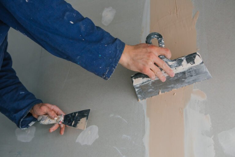 How To Fix Paint Chips On Wall