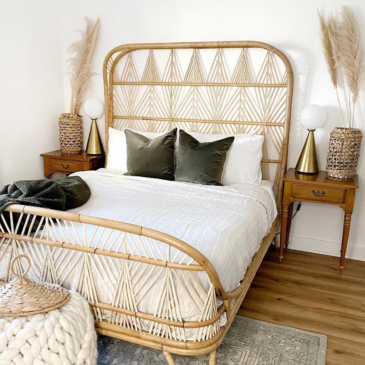 17 Pottery Barn Bedroom Ideas for Cozy & Timeless Style