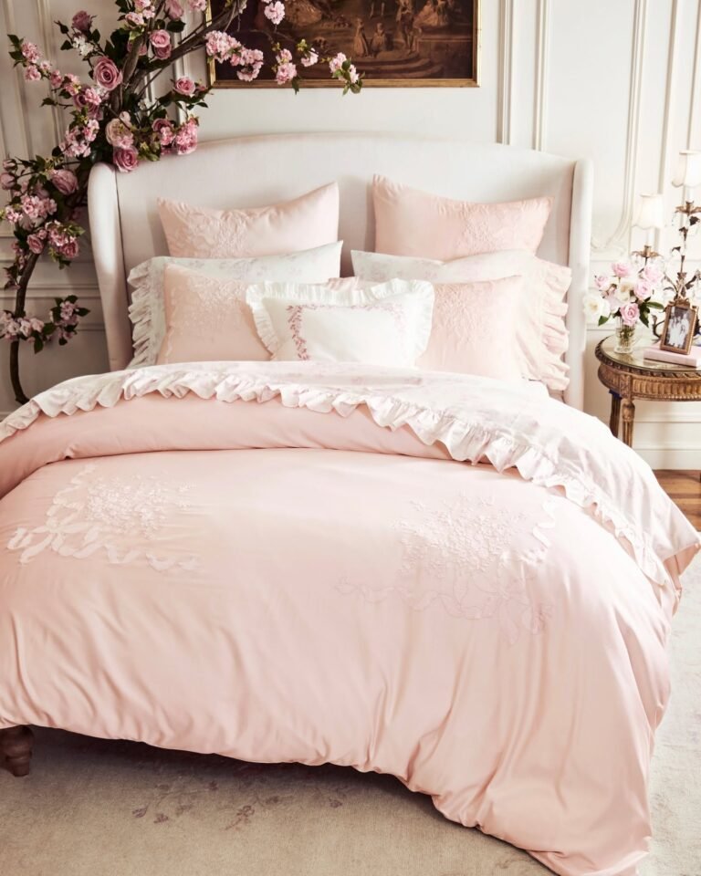 17 Pottery Barn Bedroom Ideas for Cozy & Timeless Style