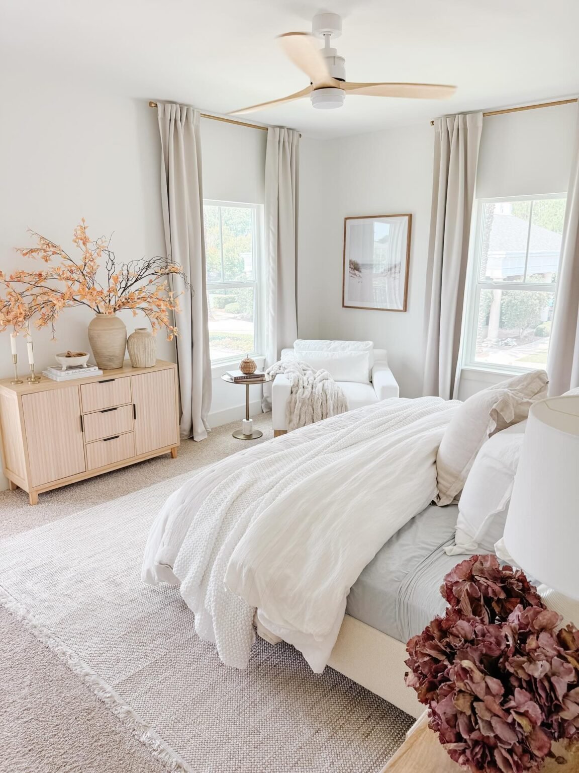 17 Pottery Barn Bedroom Ideas for Cozy & Timeless Style