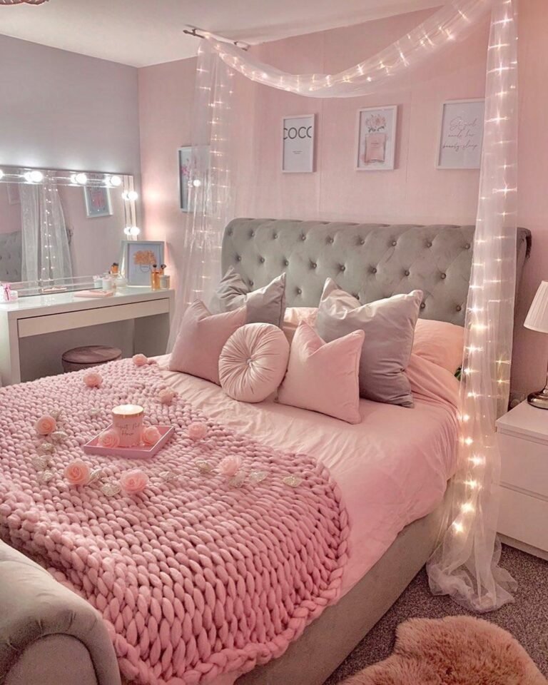 18 Cozy Fairy Lights Bedroom Ideas for Magical Spaces